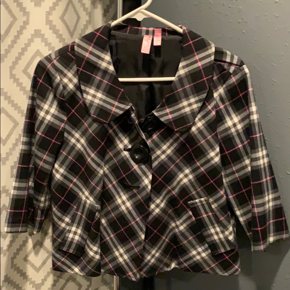 Cute little three button jacket all dolled up!
